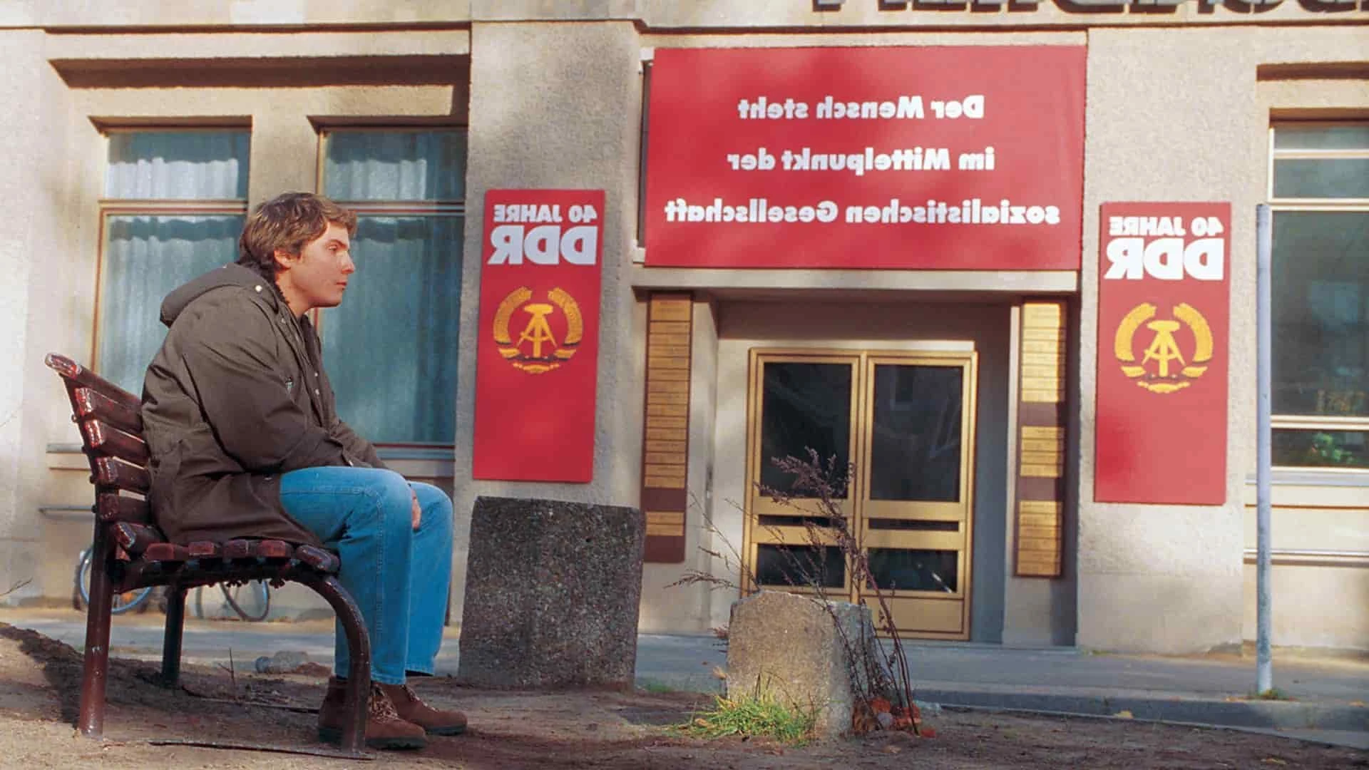 دانلود فیلم Good Bye Lenin! 2003