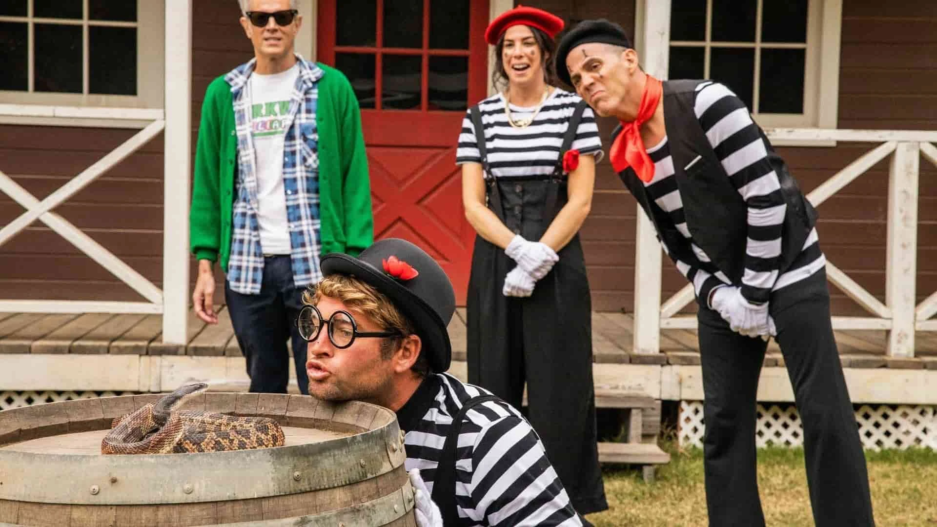 دانلود فیلم مستند Jackass Forever 2022