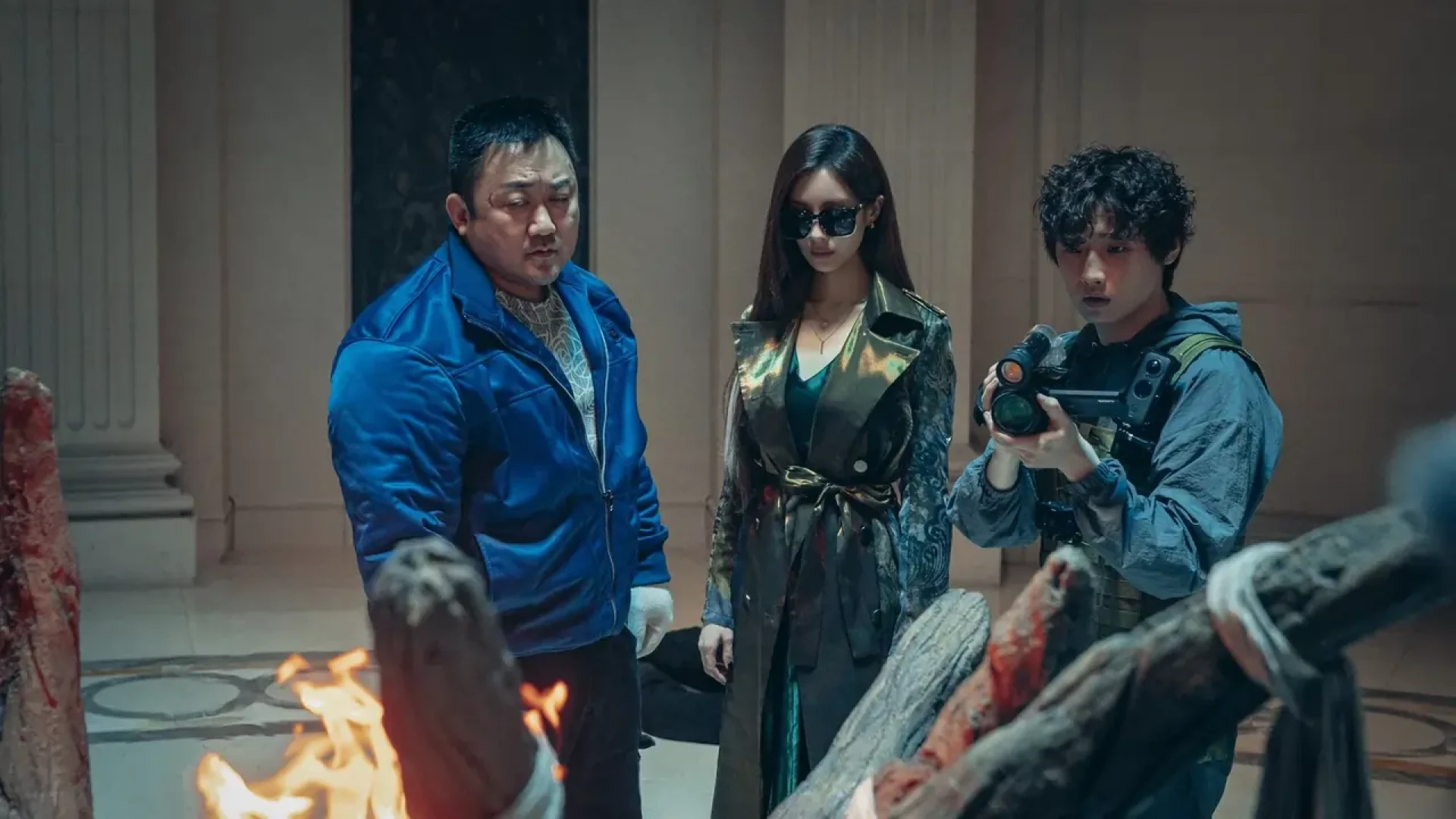 دانلود فیلم Holy Night: Demon Hunters 2025