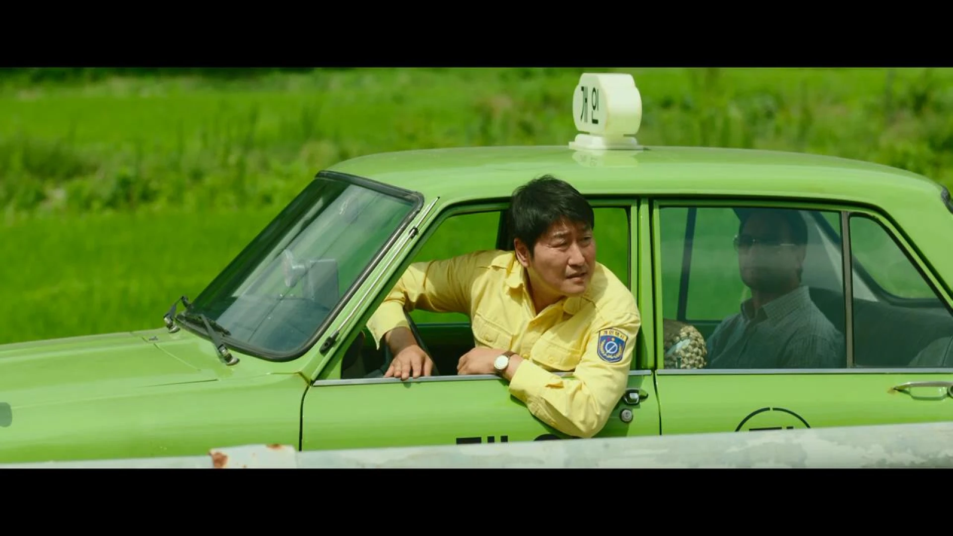 دانلود فیلم A Taxi Driver 2017