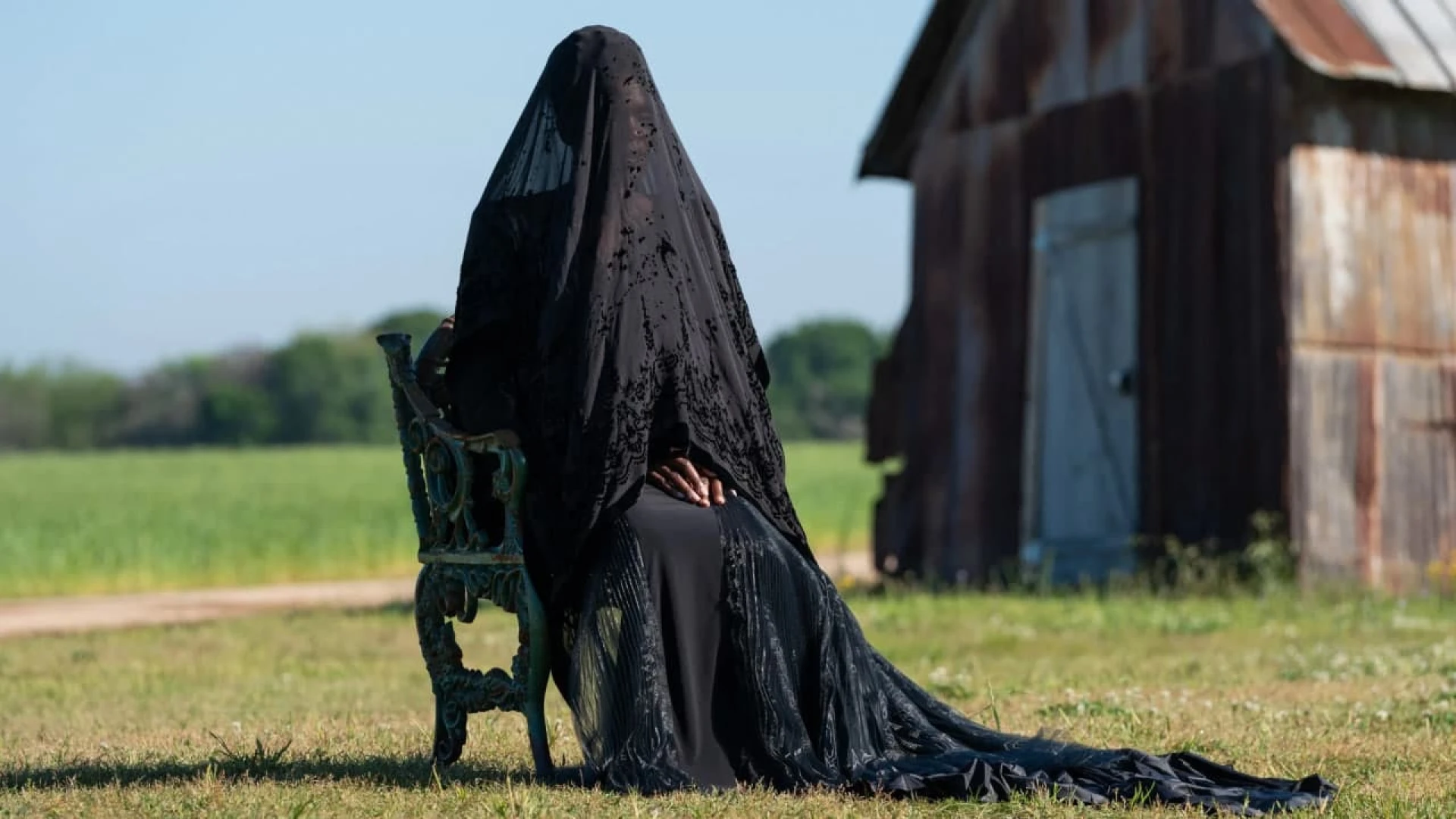 دانلود فیلم The Woman in the Yard 2025